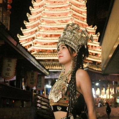 汉服模特