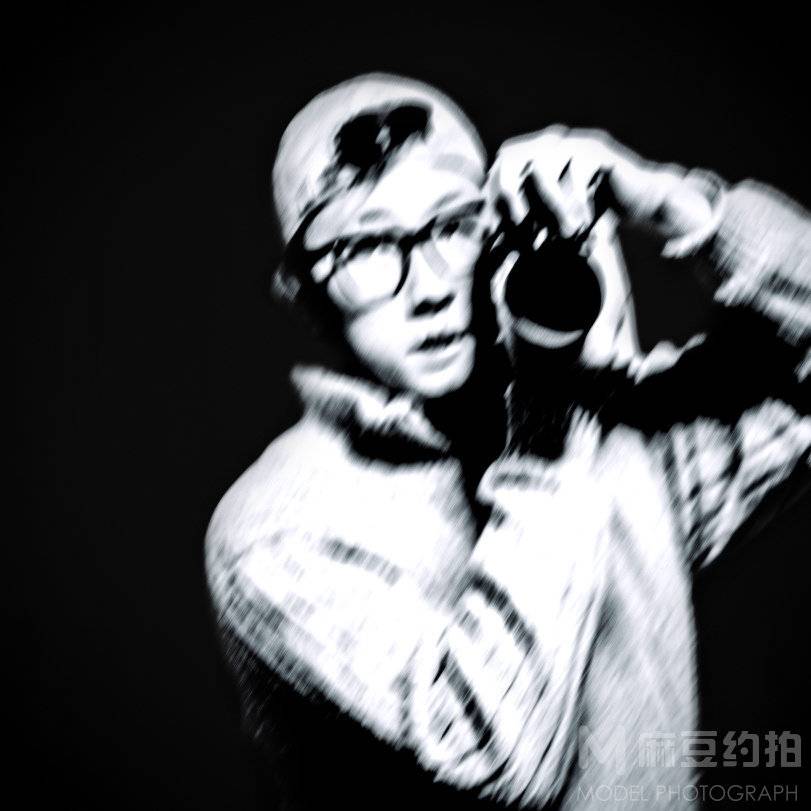黑白模特