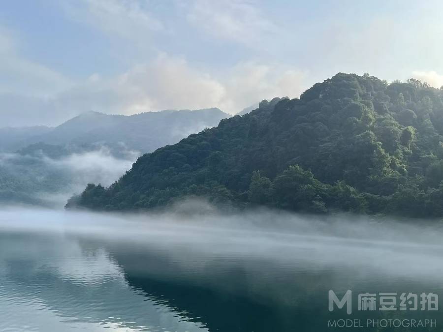 纪实模特