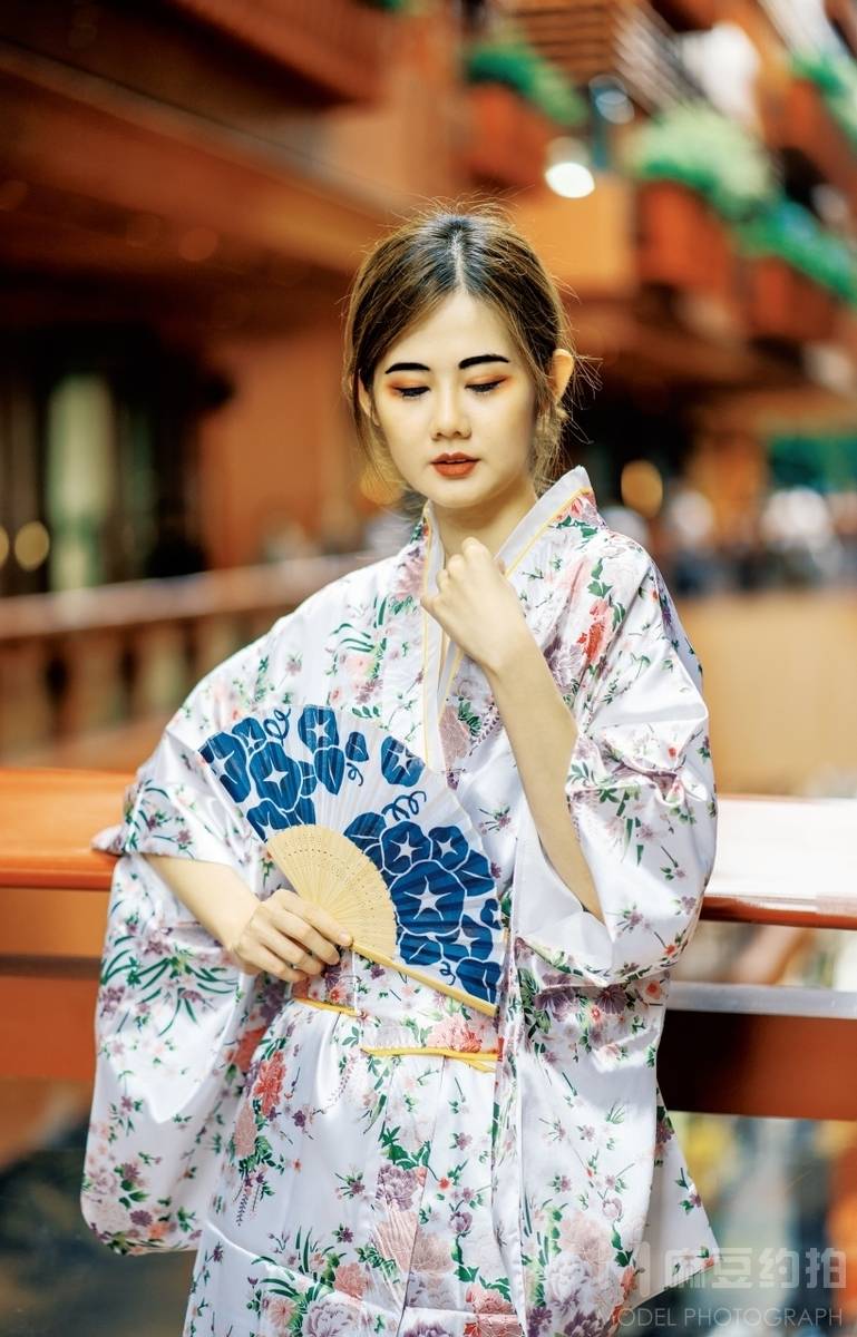 和服模特