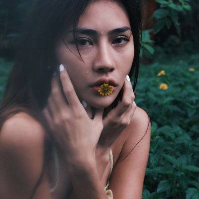 情绪模特
