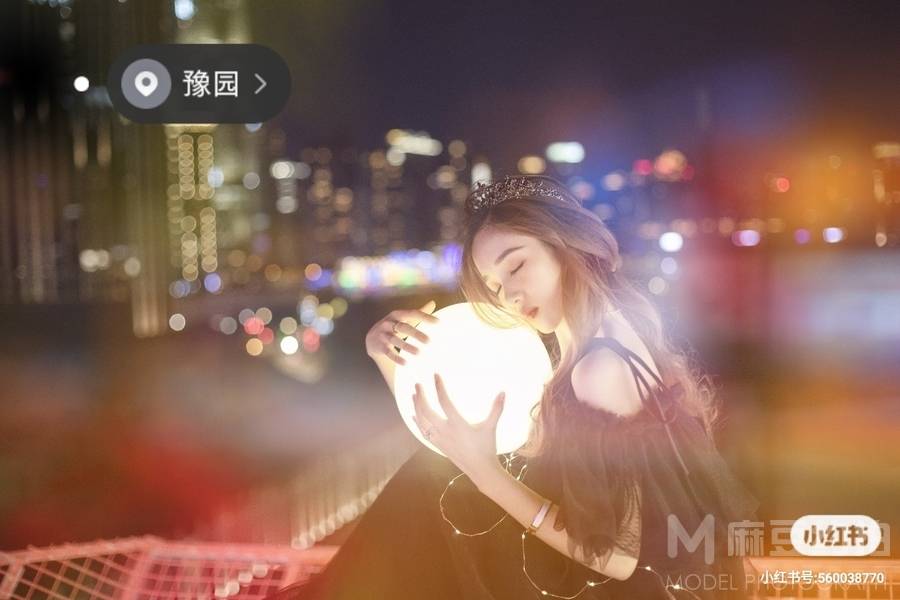 夜景模特