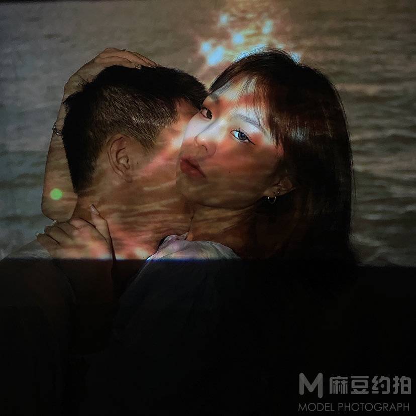 情侣模特