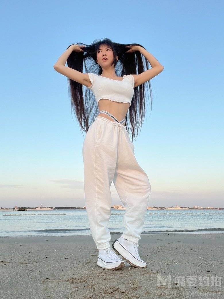 纪实模特
