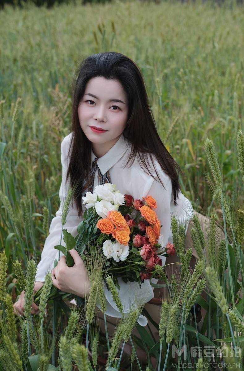 黑白模特