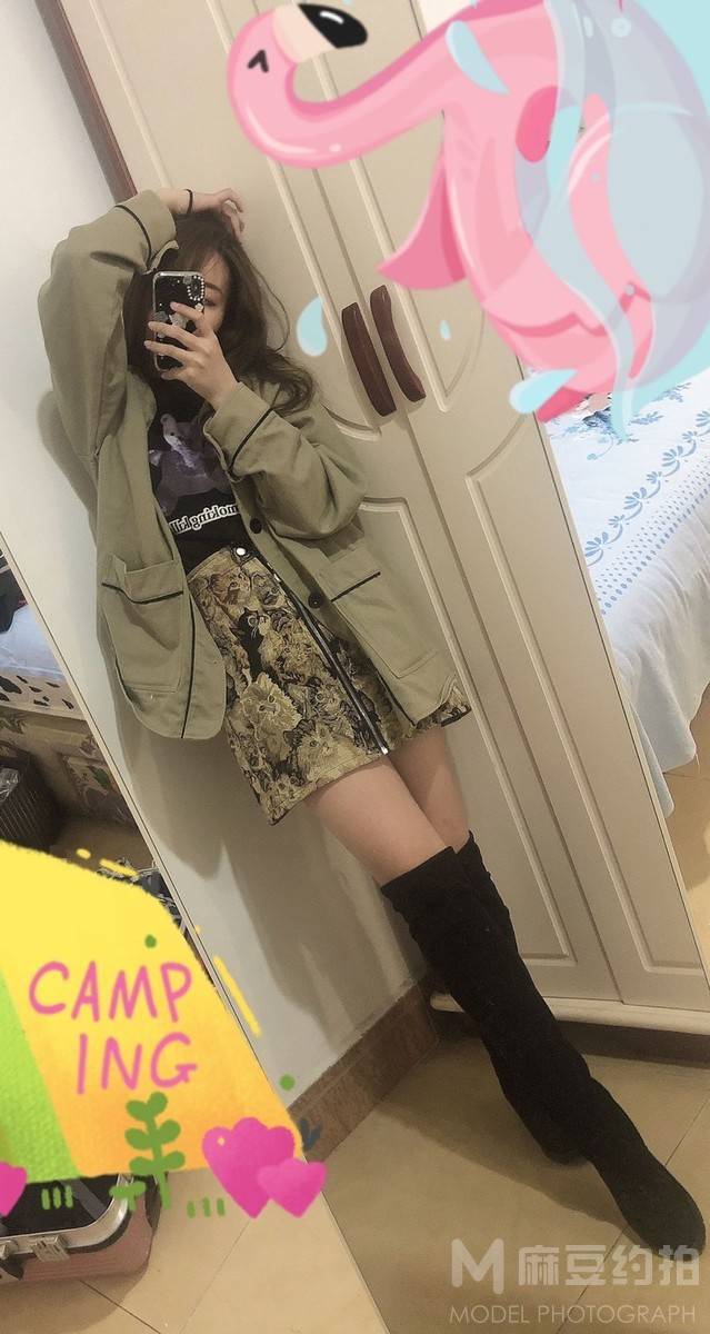 校园模特