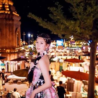 夜景模特