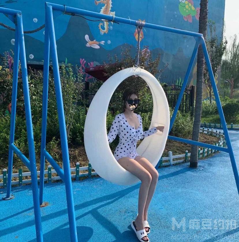 纪实模特