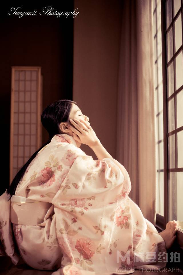 和服模特