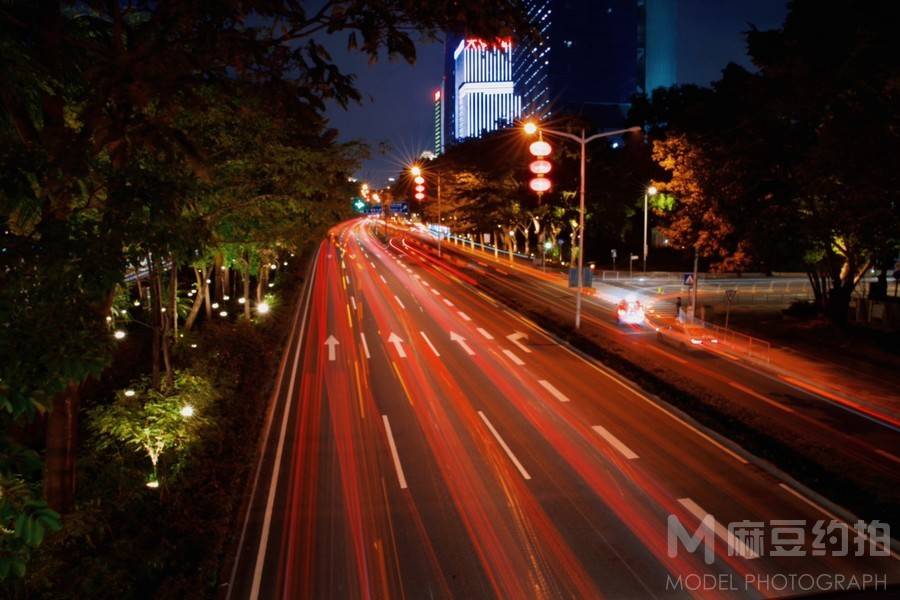 夜景模特