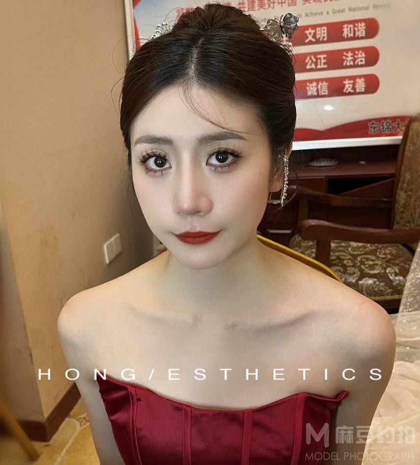 妆容模特
