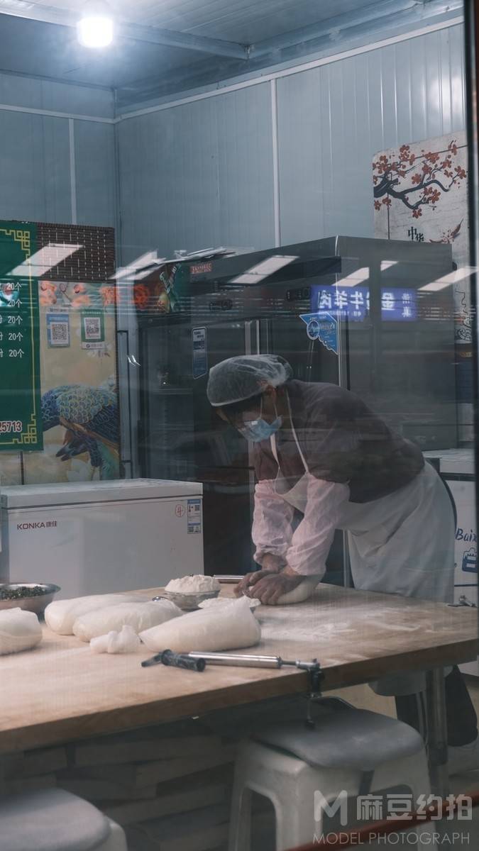 胶片模特