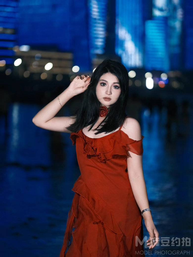 夜景模特