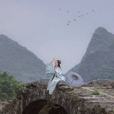 汉服模特