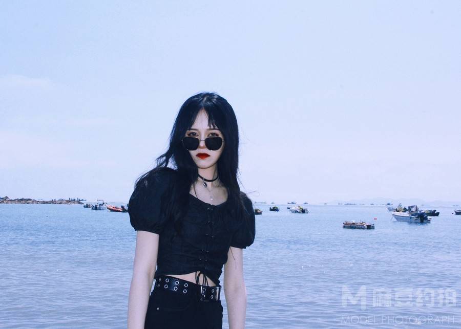 暗黑模特