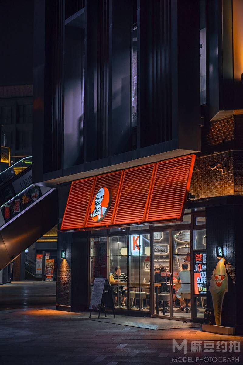 夜景模特