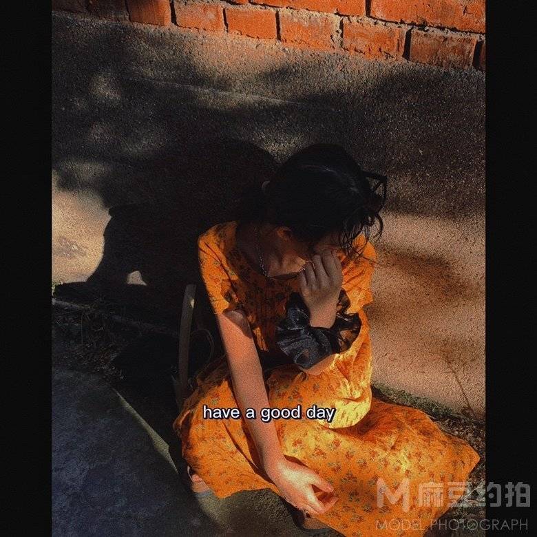 胶片模特