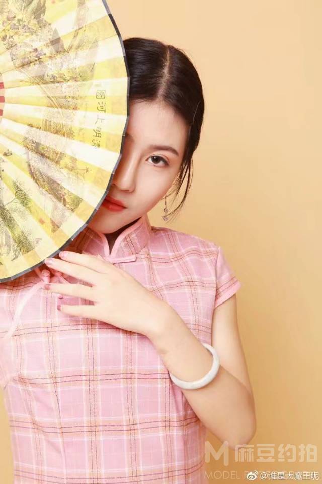 民国模特