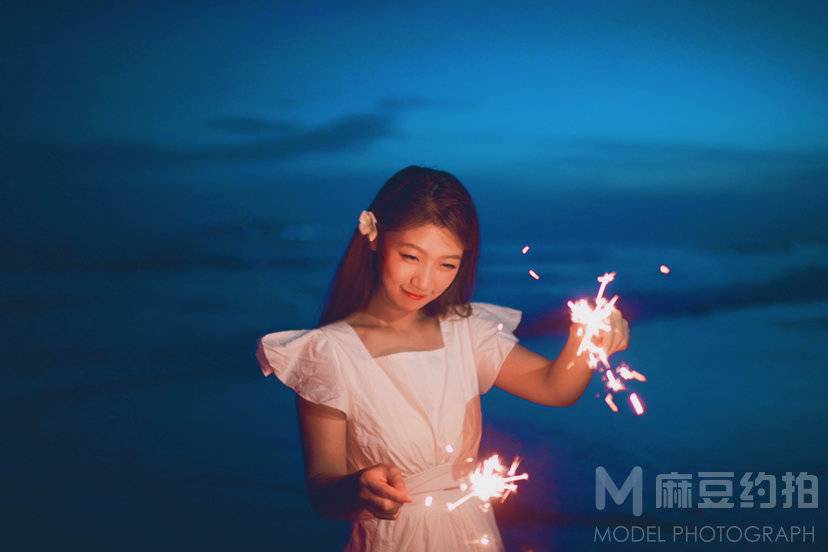 夜景模特