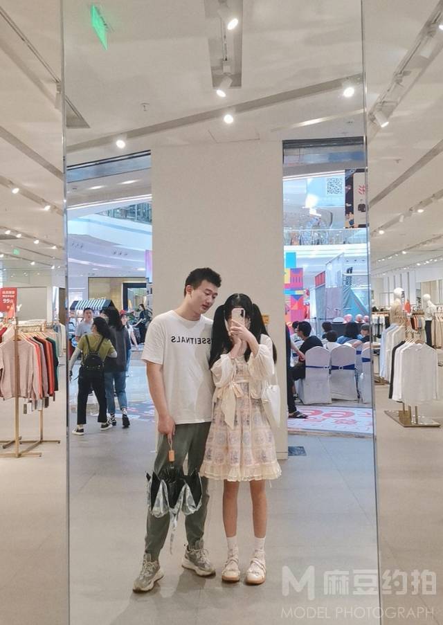 情侣模特