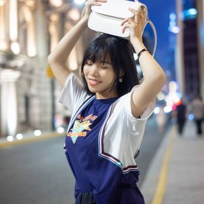清新模特