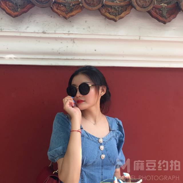 民国模特