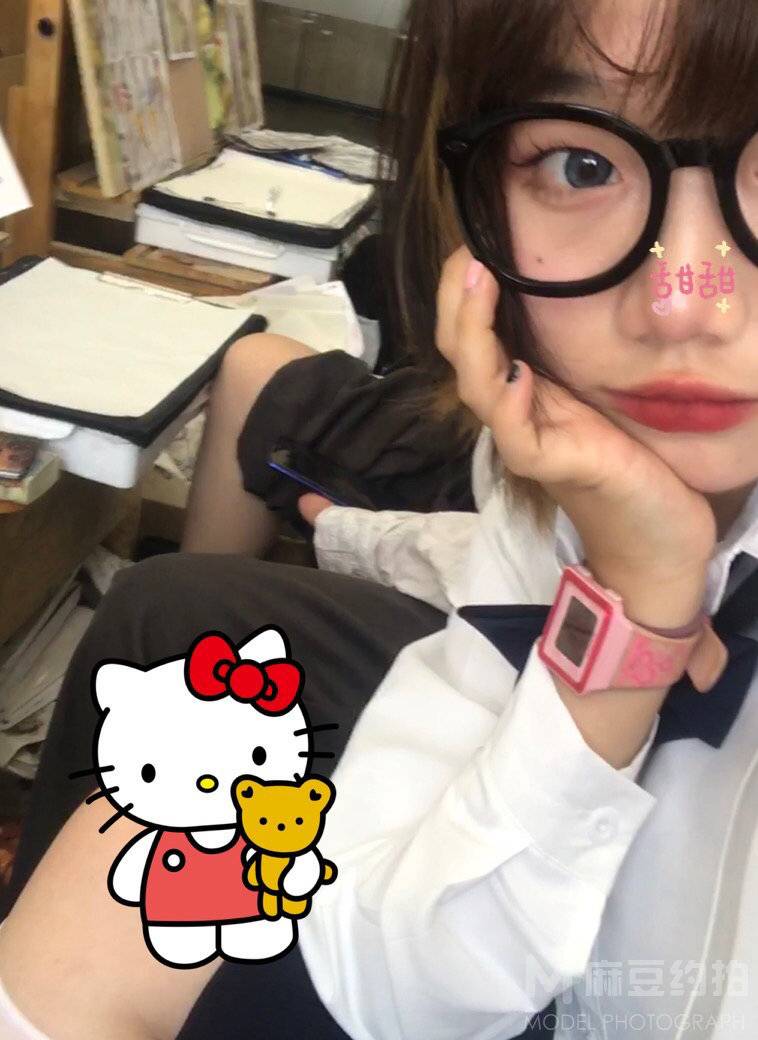 妆容模特
