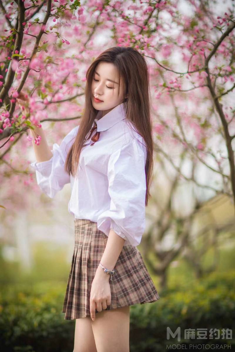 清新模特