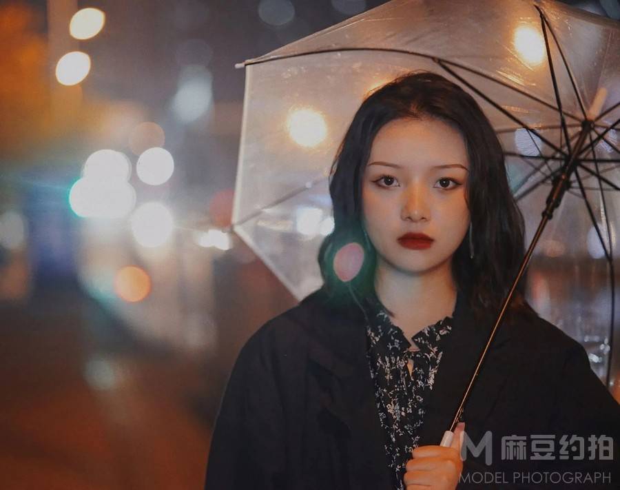夜景模特