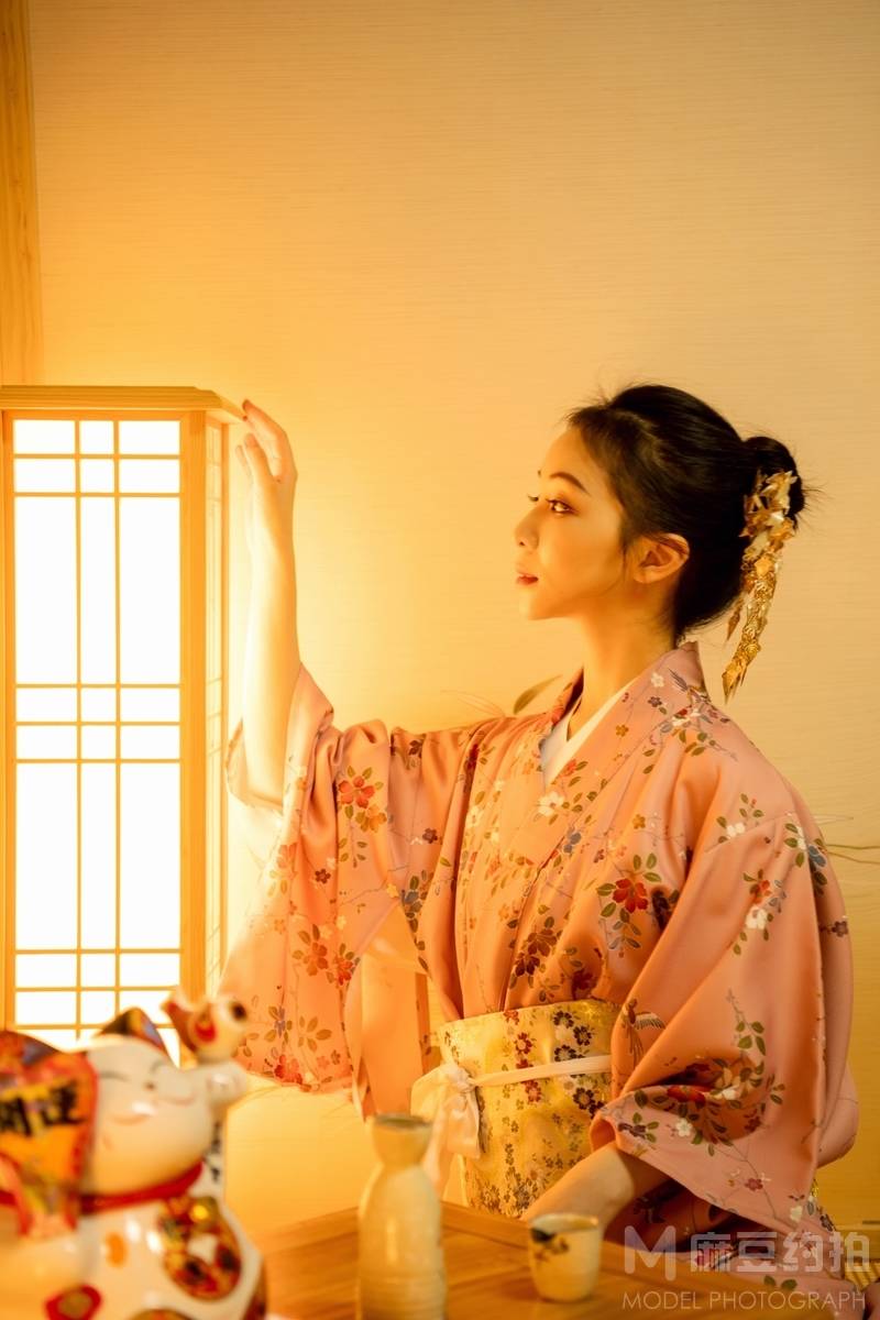和服模特