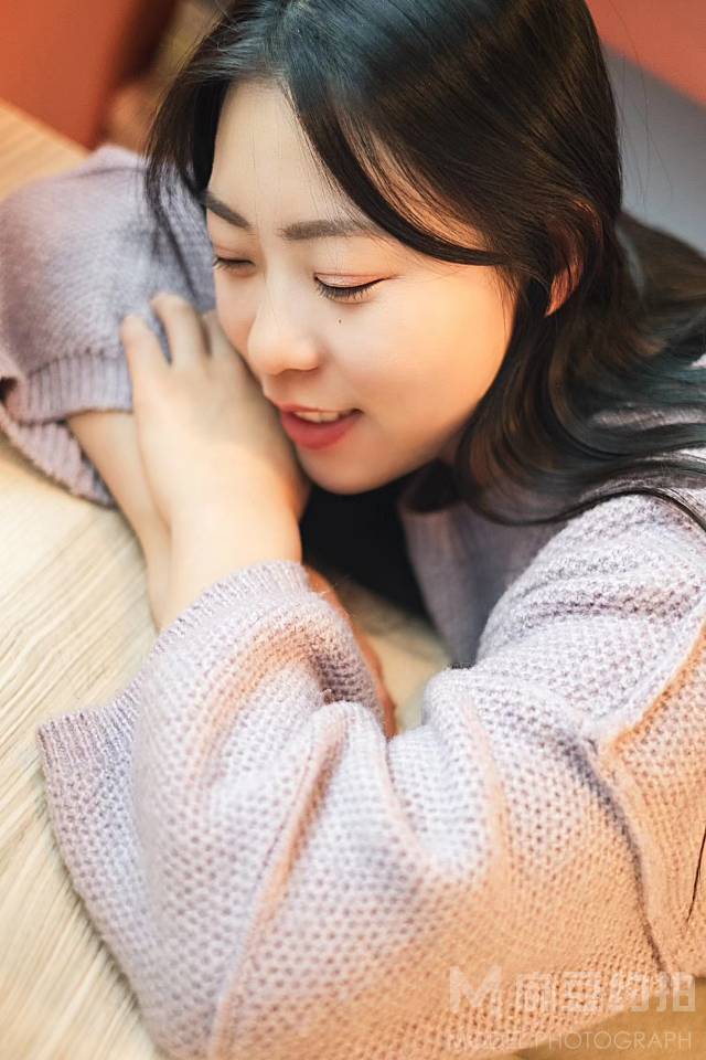 胶片模特