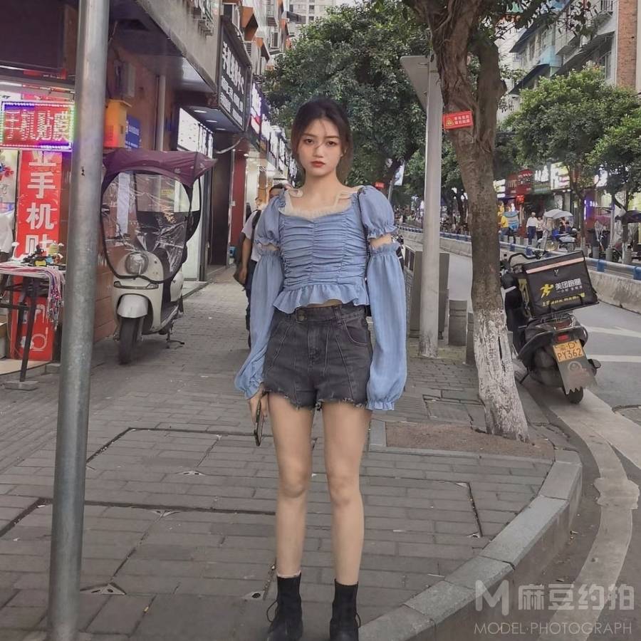 少女模特