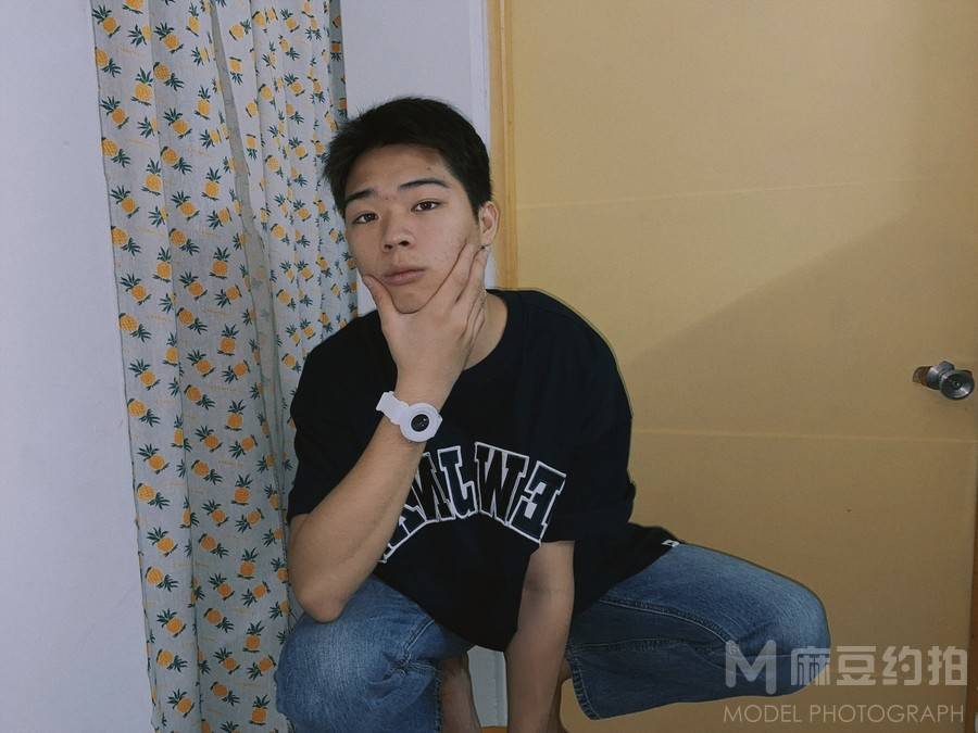 胶片模特