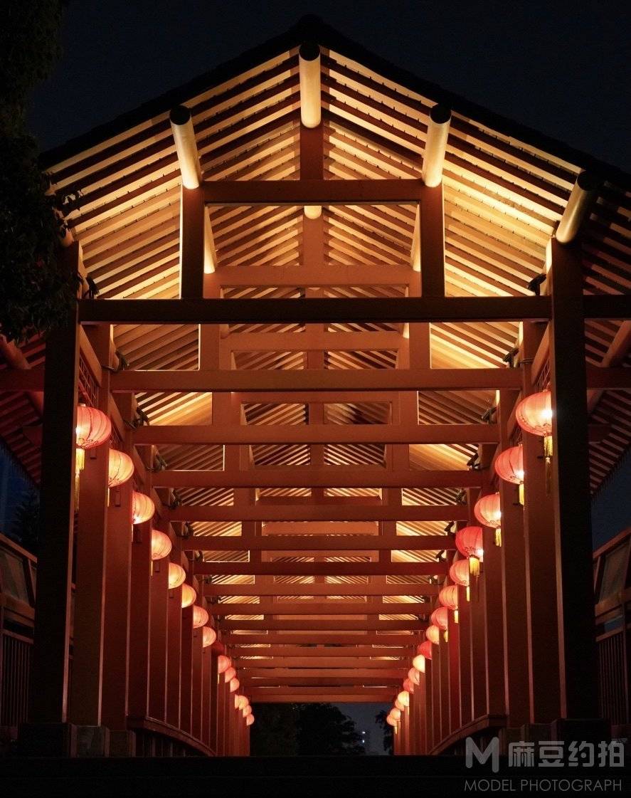 夜景模特