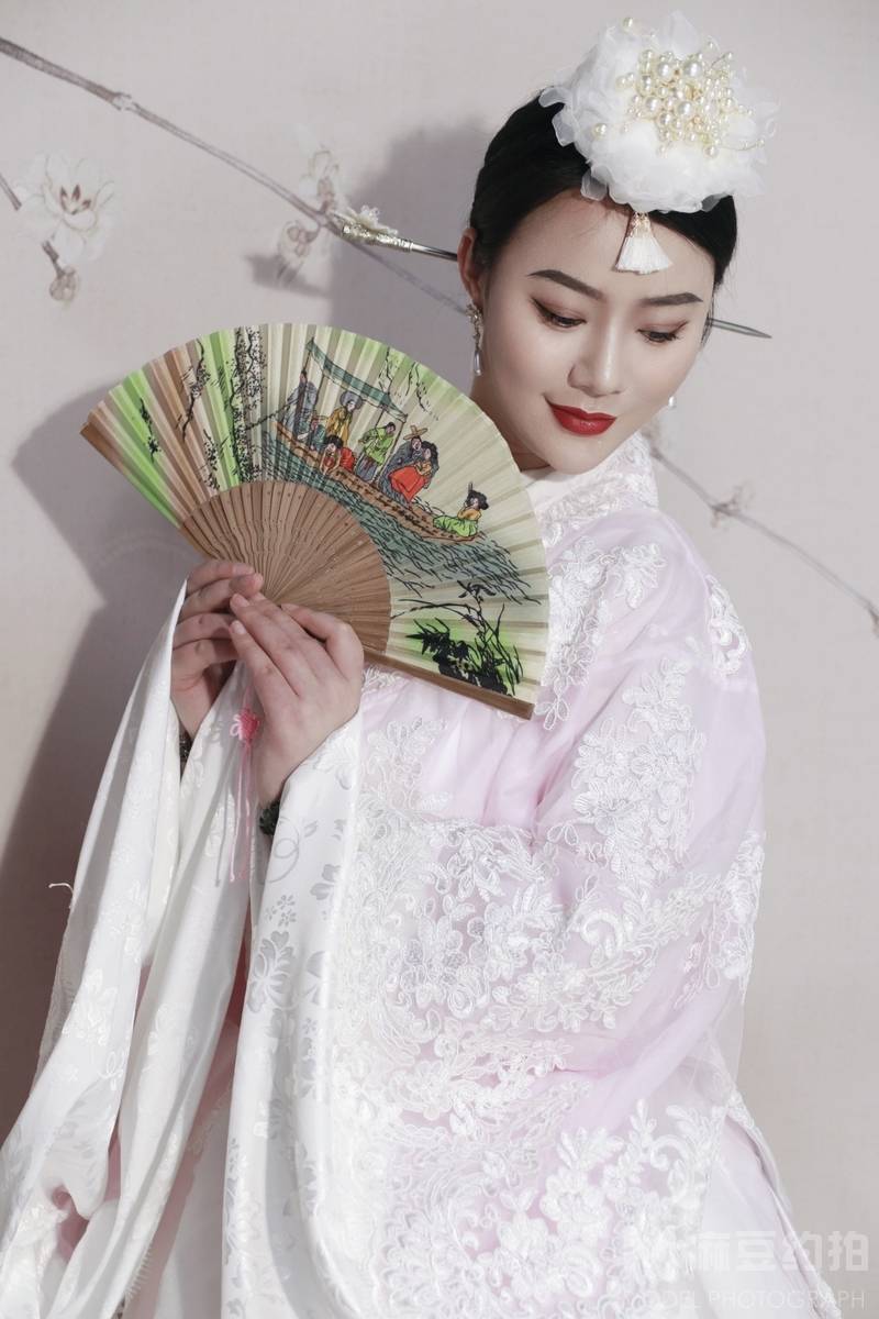 民国模特