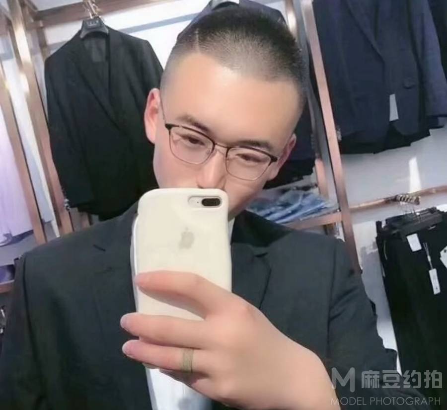 商务模特