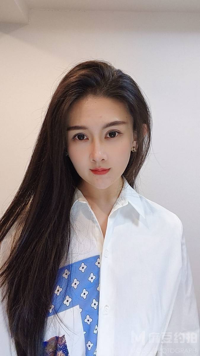 纪实模特