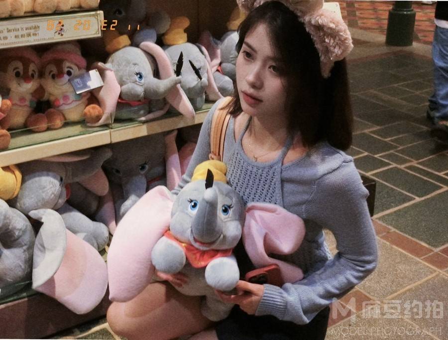 胶片模特