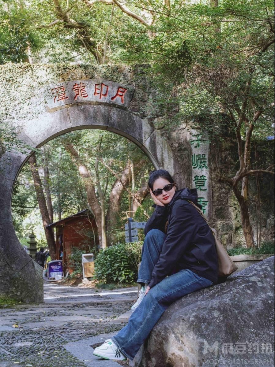 纪实模特