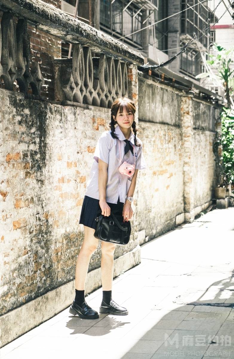 胶片模特
