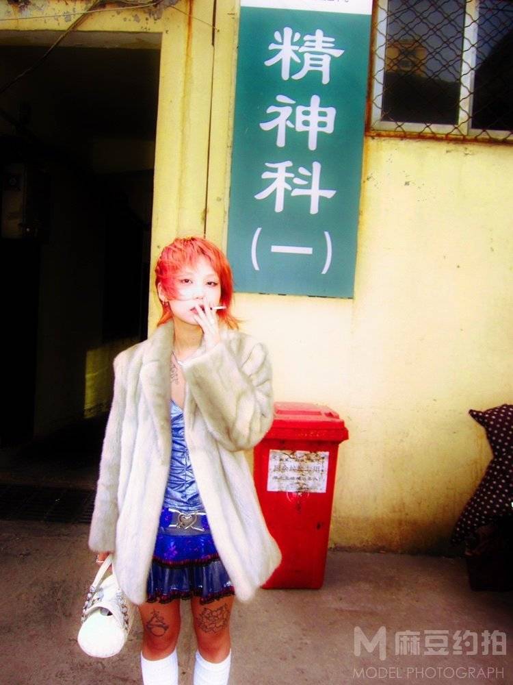 胶片模特