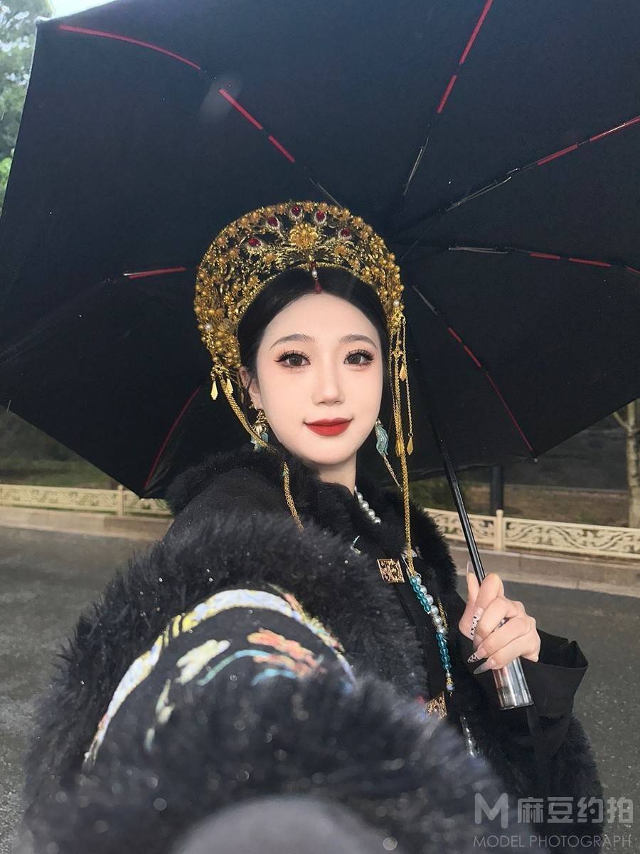 民国模特