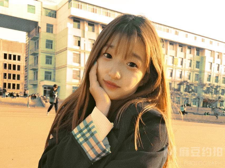 校园模特