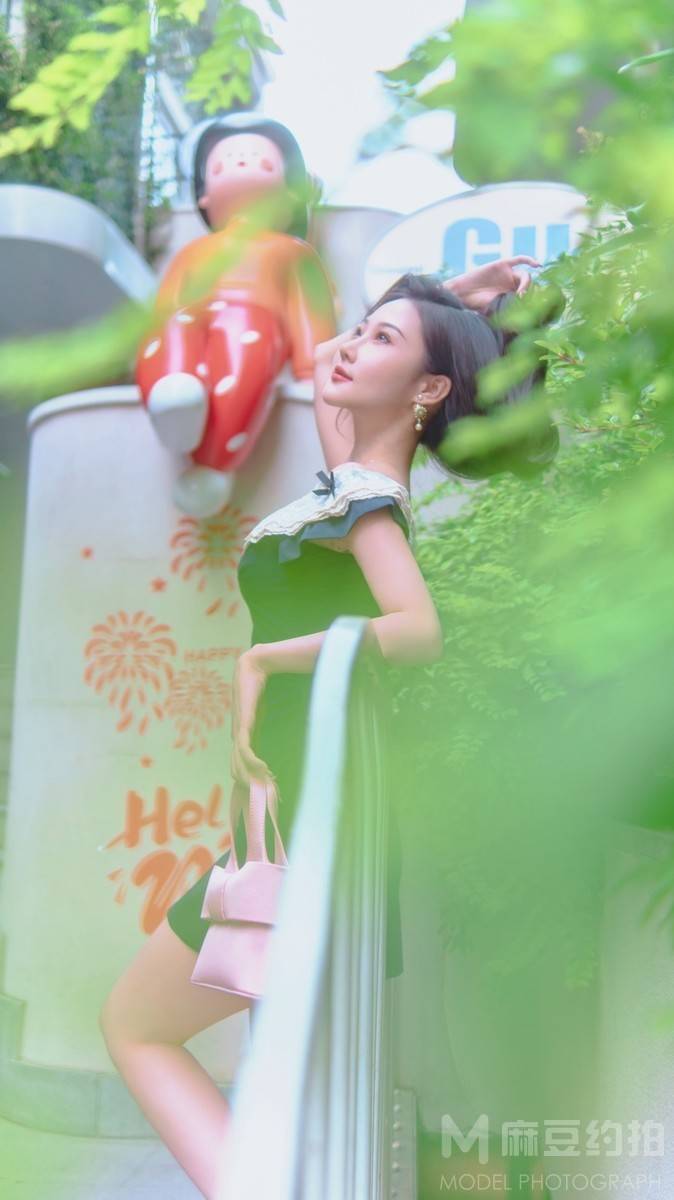 民国模特