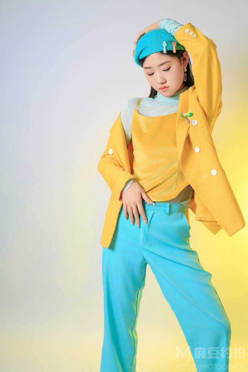 妆容模特