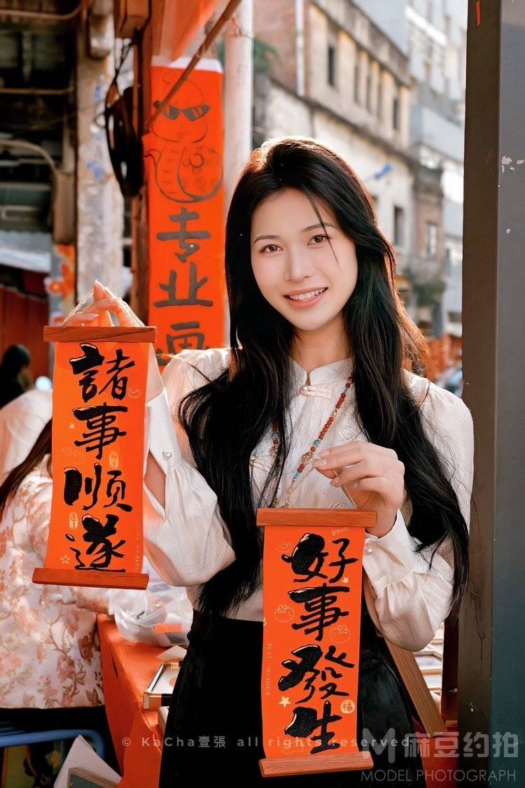 汉服模特