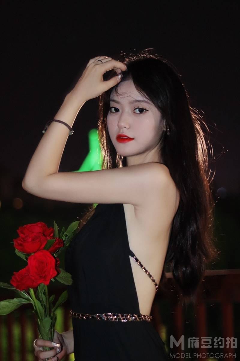夜景模特