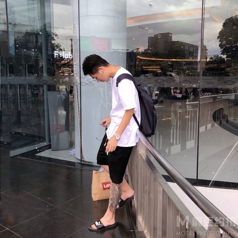 暗黑模特