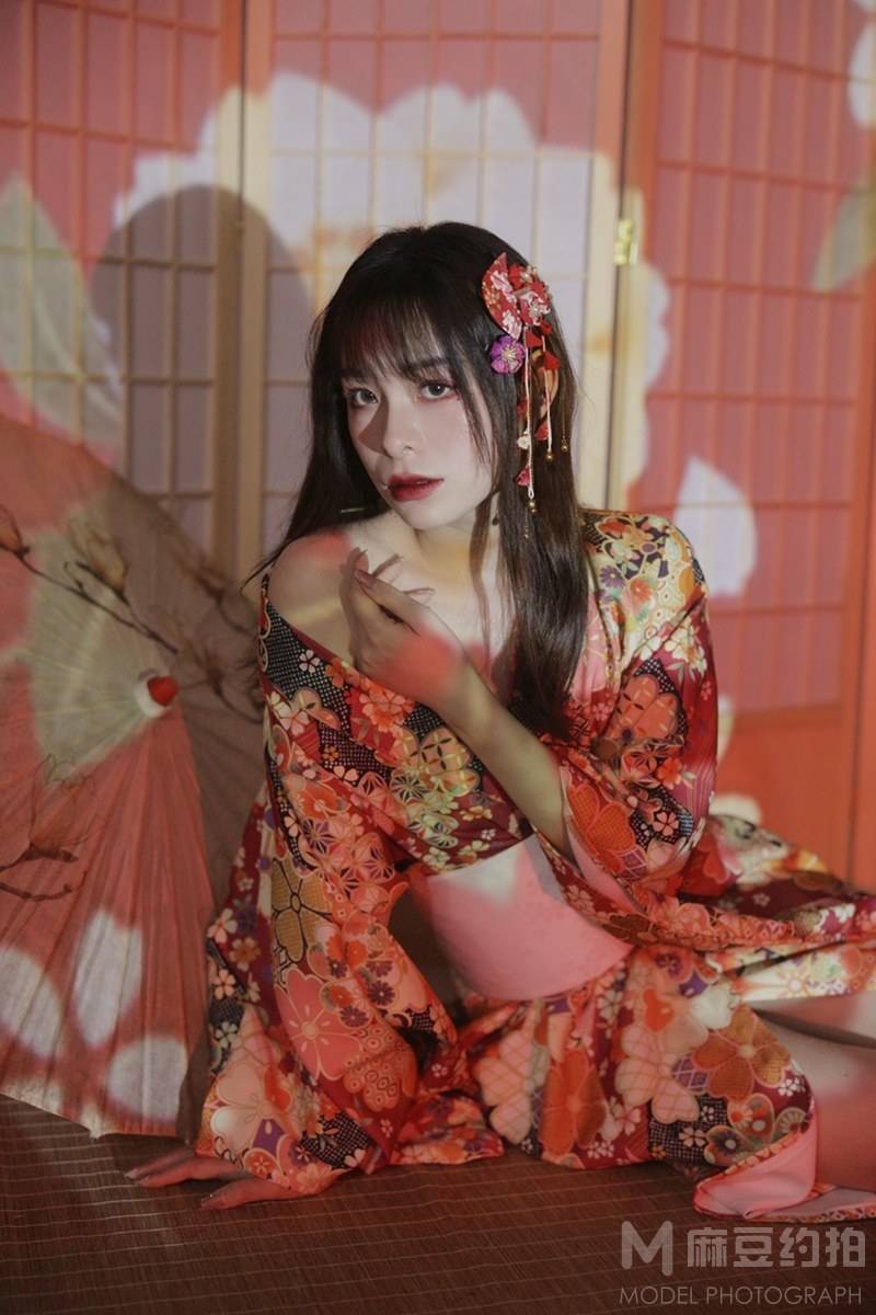 和服模特
