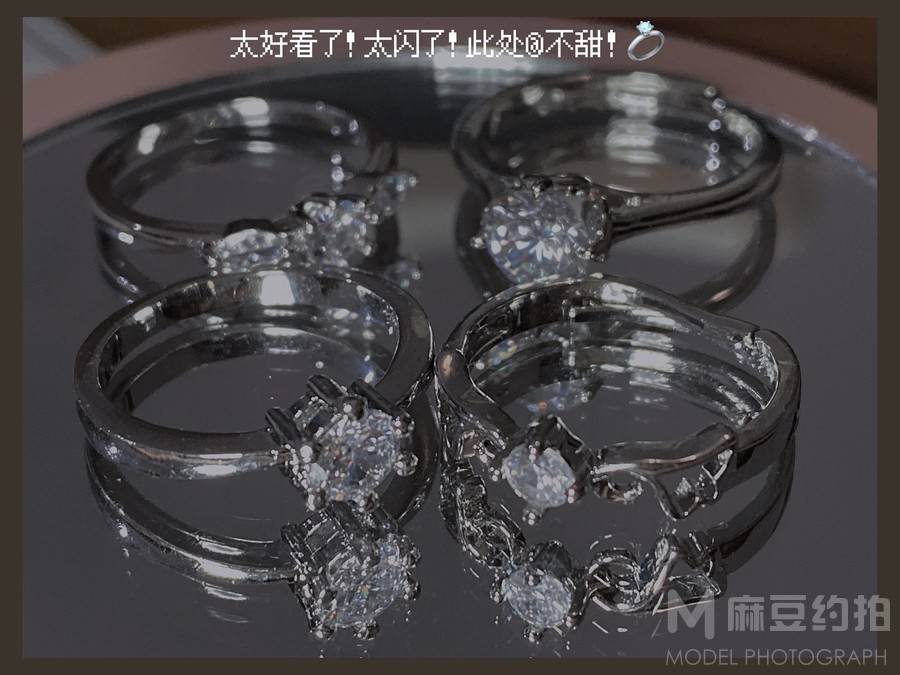 黑白模特
